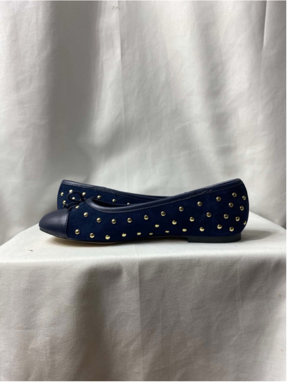 Talbots Women's Navy Suede Studded Slip-On Ballet Flats Bow Round Toe 5 Casual - Picture 6 of 10